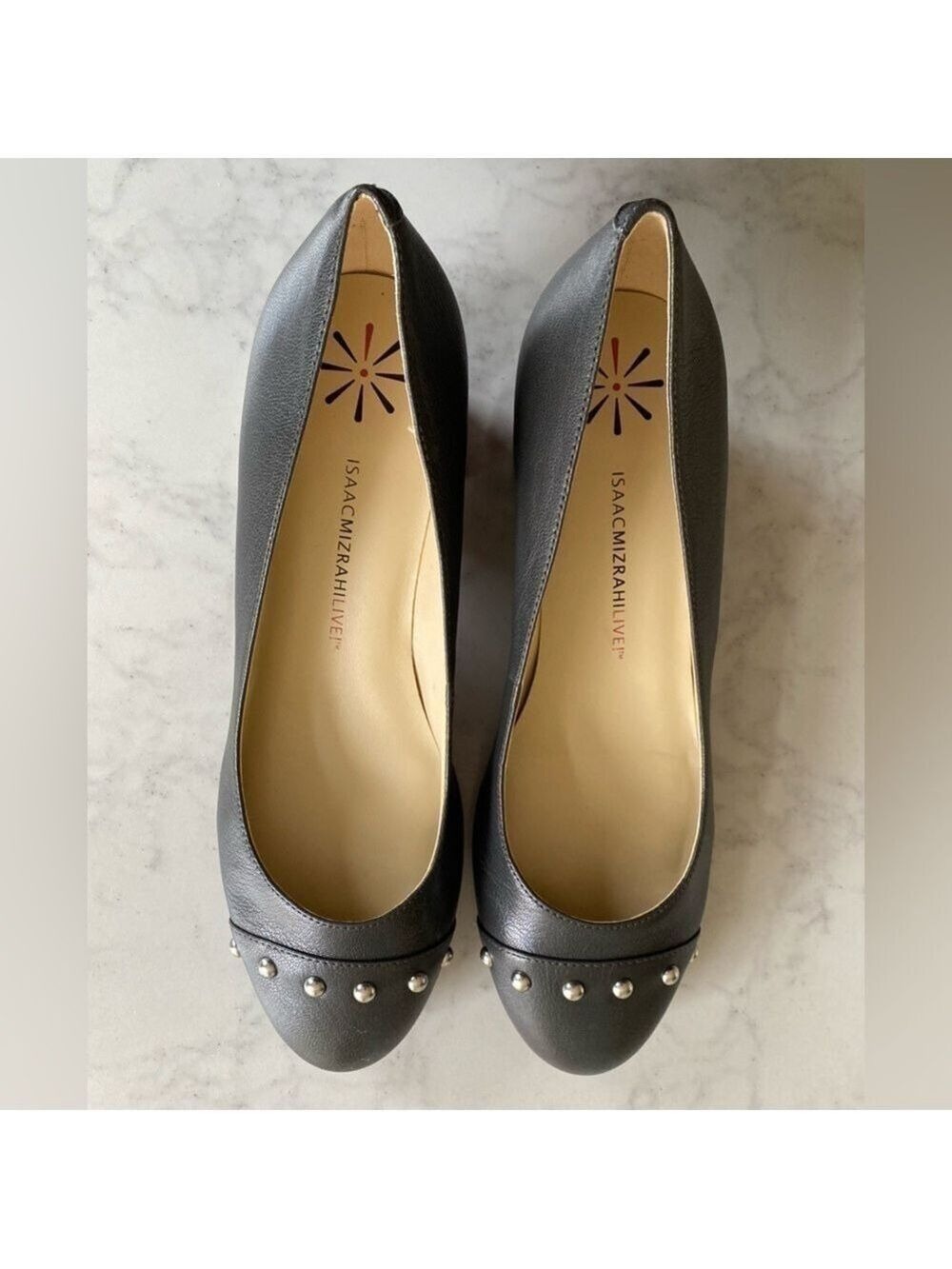 Isaac Mizrahi Gray Round-Toed Shoe NIB 8